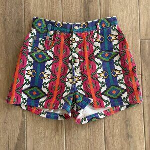 Vintage Nuovo Shorts Women's 5/6 Multicolor Aztec Festival Retro Western Summer